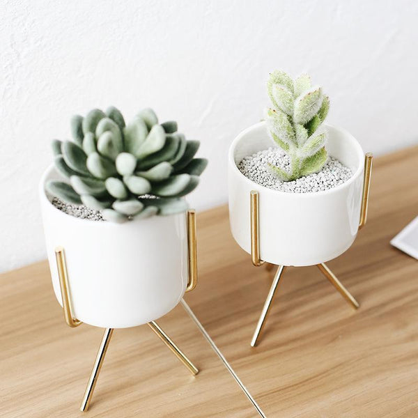 Small Tripod Planters (3 pcs)